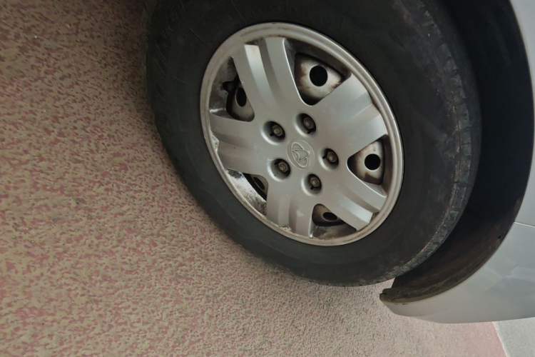 Used CHANGAN KUAYUE V5  Right Front Wheel Hub