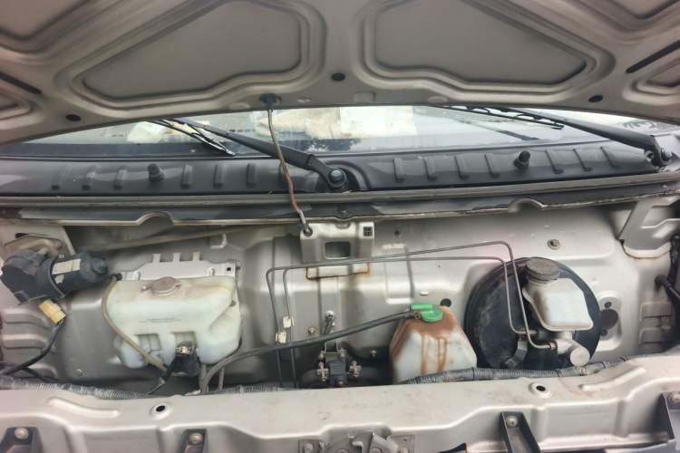 Used CHANGAN KUAYUE V5  Engine Bay