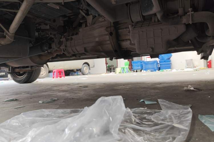 Used CHANGAN KUAYUE V5  Chassis Front Right