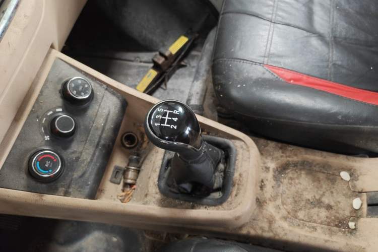 Used CHANGAN KUAYUE V5  Gear Lever