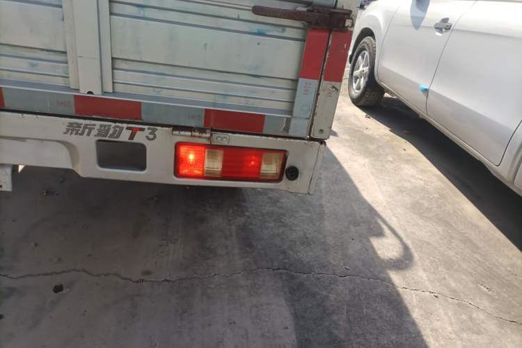 Used CHANGAN KUAYUE Xinbao T3 2018 1.5L Standard Single-Row Single-Rear-Wheel Extended Cargo Bed DK15C Exterior 6