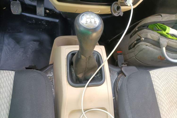 Used CHANGAN KUAYUE Xinbao T3 2018 1.5L Standard Single-Row Single-Rear-Wheel Extended Cargo Bed DK15C Gear Lever