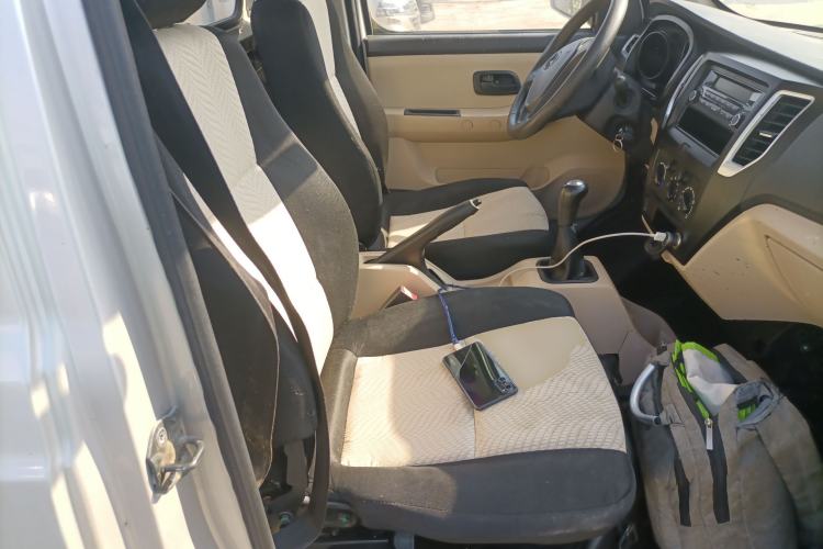 Used CHANGAN KUAYUE Xinbao T3 2018 1.5L Standard Single-Row Single-Rear-Wheel Extended Cargo Bed DK15C Right Front Seat