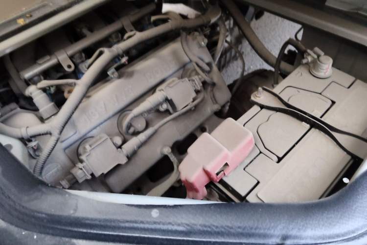 Used CHANGAN KUAYUE Xinbao T3 2018 1.2L Standard Single-Row Single Rear Wheel Extended Cargo Bed – LJ469Q-AEB Engine Bay Left