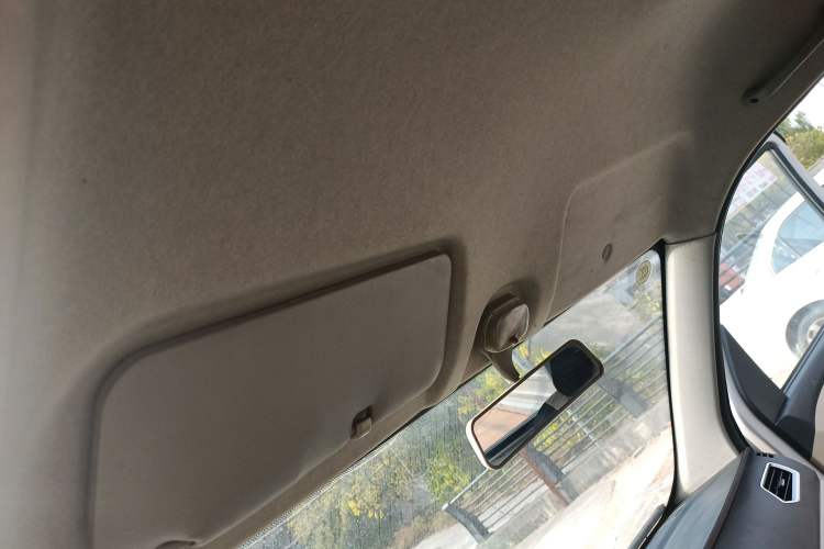 Used CHANGAN KUAYUE Xinbao T3 2018 1.5L Standard Single-Row Single-Rear-Wheel Extended Cargo Bed DK15C Headliner