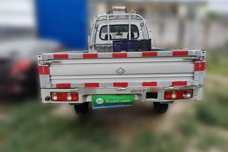 Used CHANGAN KUAYUE Xinbao T3 2022 1.6L Luxury Cargo Truck Double Cab with Single Rear Wheel 3250 mm Wheelbase 2.52-Meter Design DAM16KR Rear