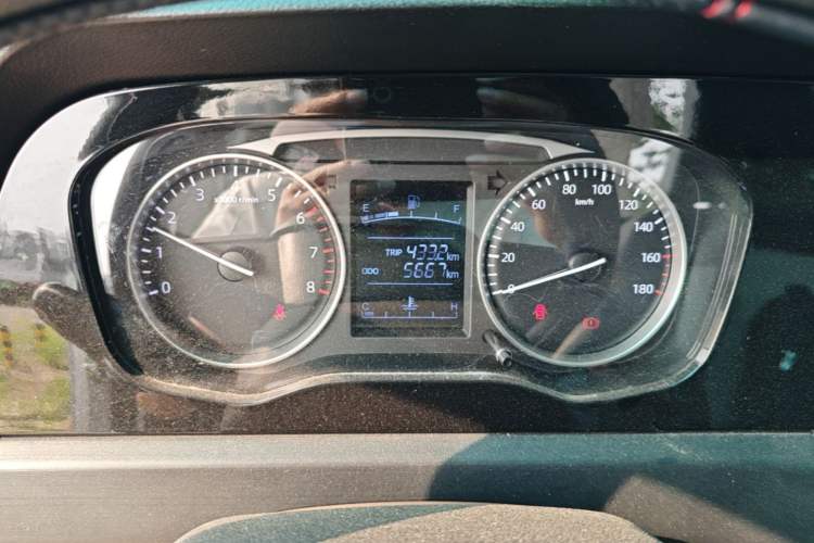 Used CHANGAN KUAYUE Xinbao T5 2022 1.6L Flagship Cargo Truck Single Cab Single Rear Wheel 3400 mm Wheelbase 3.3-Meter Length DAM16KR Instrument Cluster