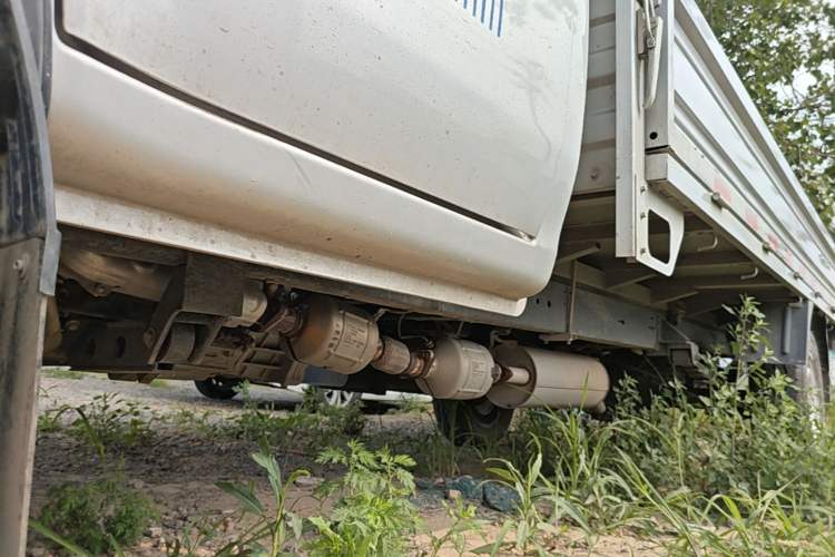 Used CHANGAN KUAYUE Xinbao T5 2022 1.6L Flagship Cargo Truck Single Cab Single Rear Wheel 3400 mm Wheelbase 3.3-Meter Length DAM16KR Left Side Sill