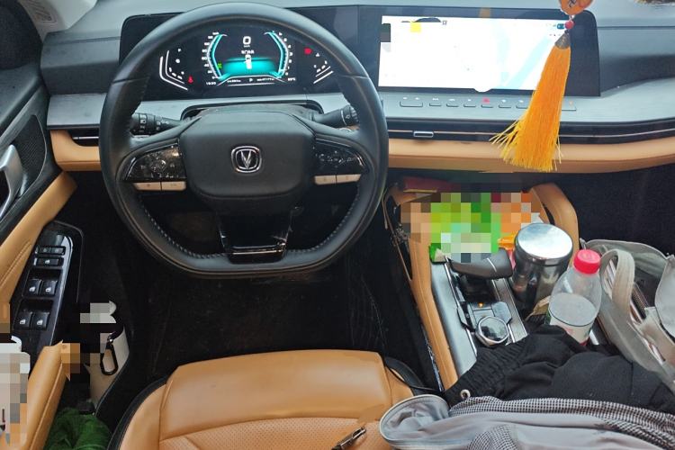 Used CHANGAN Lantop 2023 2.0T Automatic 4x4 Gasoline Flagship Standard Cab Center Console