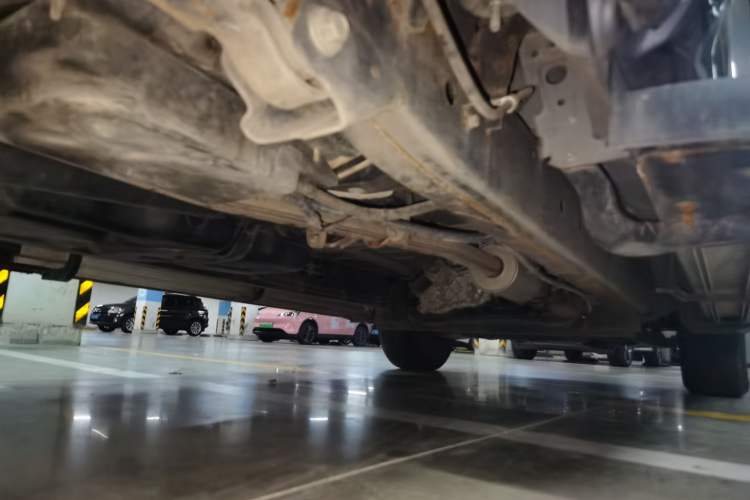 Used CHANGAN Lantop 2023 2.0T Manual 4x4 Diesel Elite Long-Box Version Chassis Rear Right