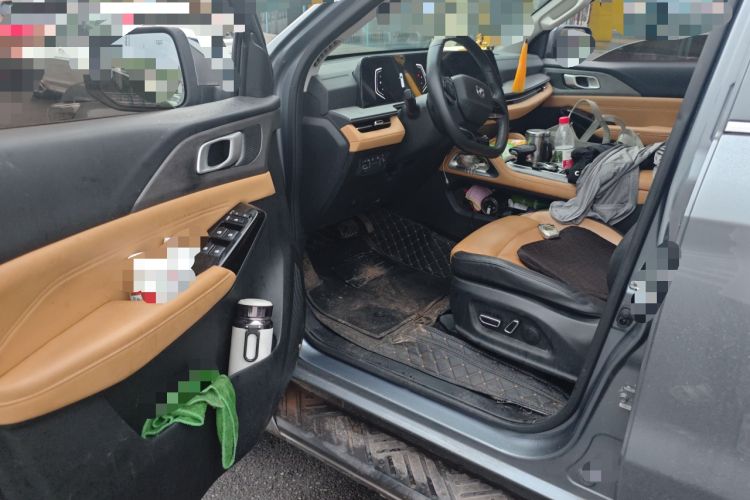 Used CHANGAN Lantop 2023 2.0T Automatic 4x4 Gasoline Flagship Standard Cab Driver Seat