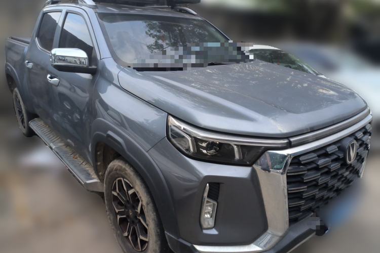 Used CHANGAN Lantop 2023 2.0T Automatic 4x4 Gasoline Flagship Standard Cab Front Right 45 Deg