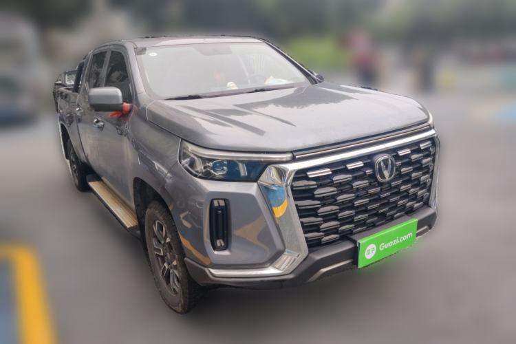 Used CHANGAN Lantop 2023 2.0T Manual Two-Wheel-Drive Diesel Elite Version with Long Flatbed Front Right 45 Deg