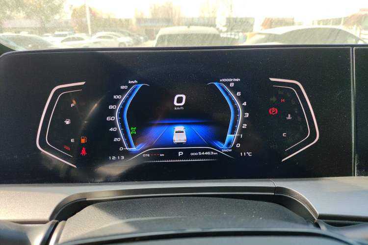 Used CHANGAN Lantop 2023 2.0T Automatic 4x4 Gasoline Flagship Standard Cab Instrument Cluster