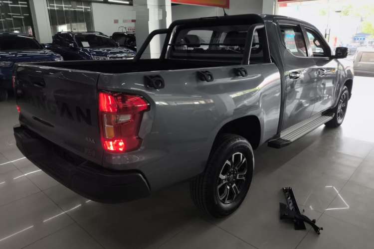 Used CHANGAN Lantop 2023 2.0T Manual 4x4 Diesel Elite Long-Box Version Rear Right 45 Deg
