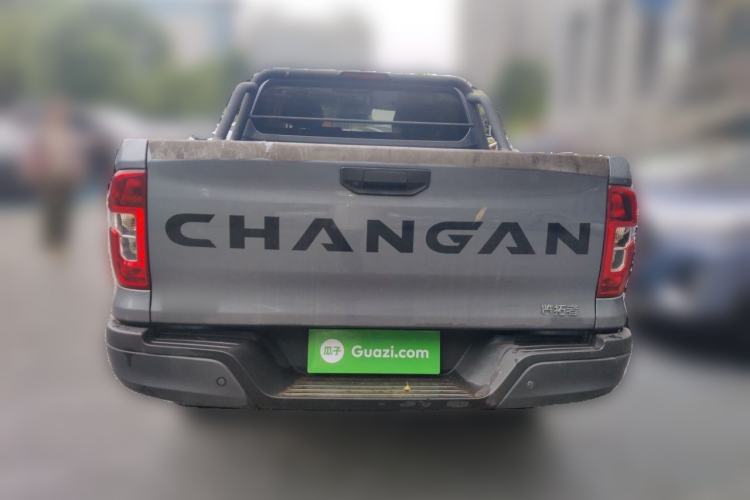 Used CHANGAN Lantop 2023 2.0T Manual Two-Wheel-Drive Diesel Elite Version with Long Flatbed Rear