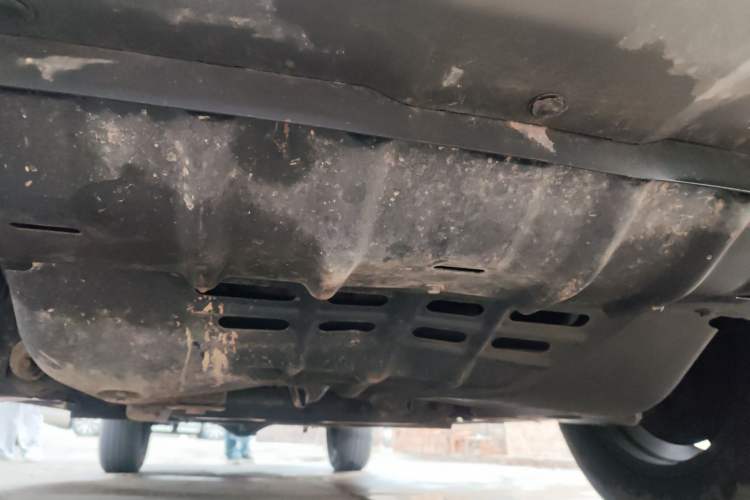 Used CHANGAN Lantop 2023 2.0T Manual 4x4 Diesel Flagship Long-Box Version Chassis Front