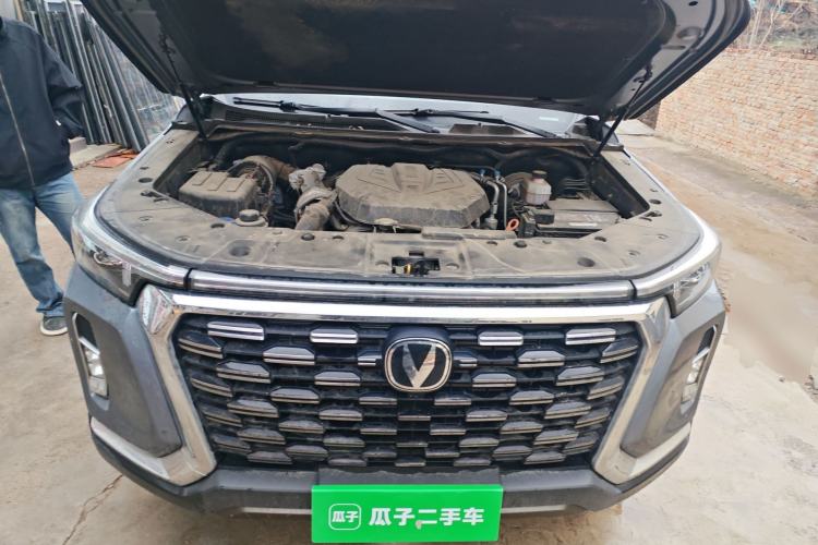 Used CHANGAN Lantop 2023 2.0T Manual 4x4 Diesel Flagship Long-Box Version Engine Bay