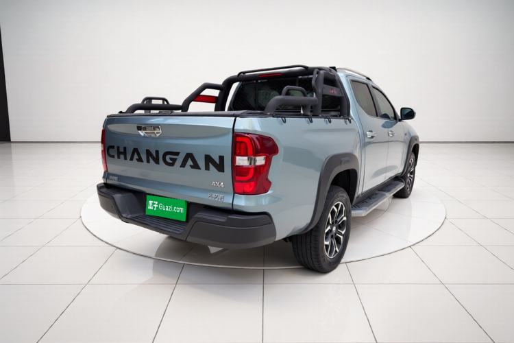 Used CHANGAN Lantop 2023 2.0T Automatic 4x4 Gasoline Flagship Standard Cab Exterior 5