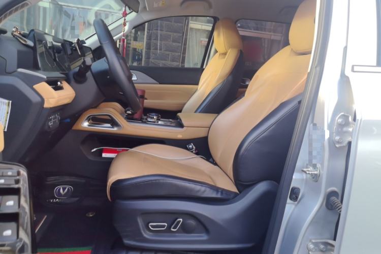 Used CHANGAN Lantop 2023 2.0T Automatic 4x4 Gasoline Flagship Standard Cab Left Front Seat