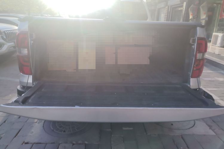 Used CHANGAN Lantop 2023 2.0T Automatic 4x4 Gasoline Flagship Standard Cab Trunk