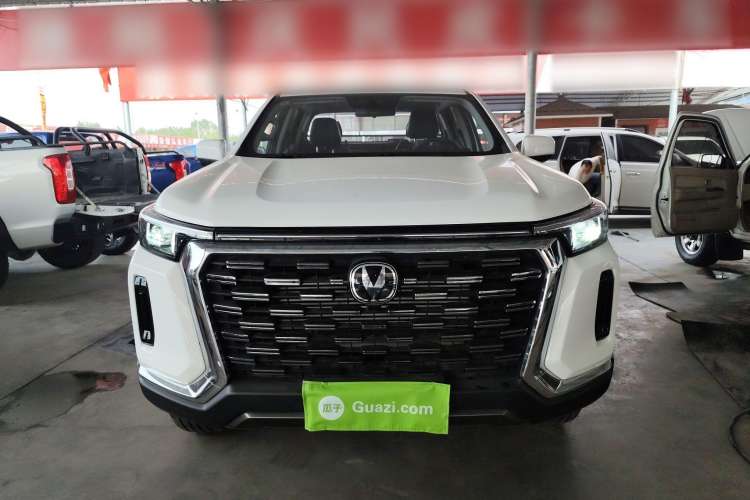 Used CHANGAN Lantop 2023 2.0T Manual 4x4 Diesel Elite Standard Cab Front