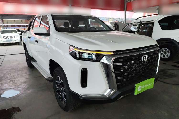 Used CHANGAN Lantop 2023 2.0T Manual 4x4 Diesel Elite Standard Cab Front Right 45 Deg