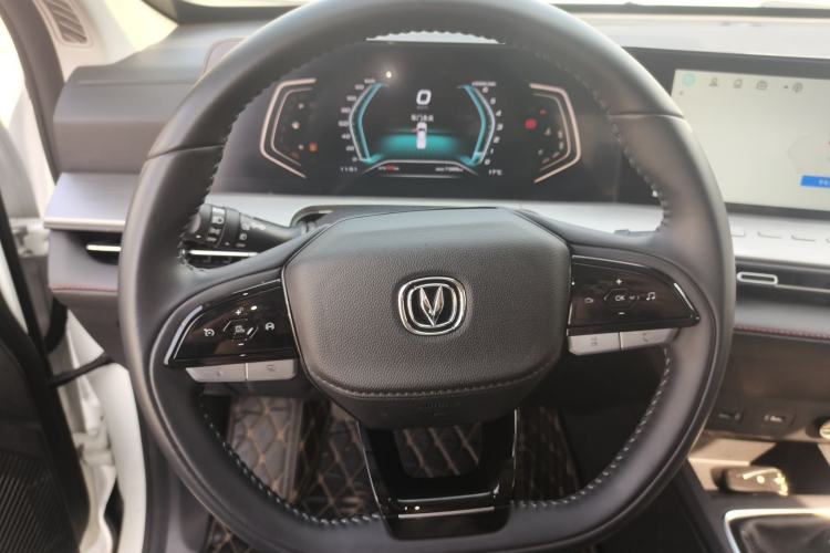 Used CHANGAN Lantop 2023 2.0T Manual 4x4 Diesel Flagship Long-Box Version Steering Wheel