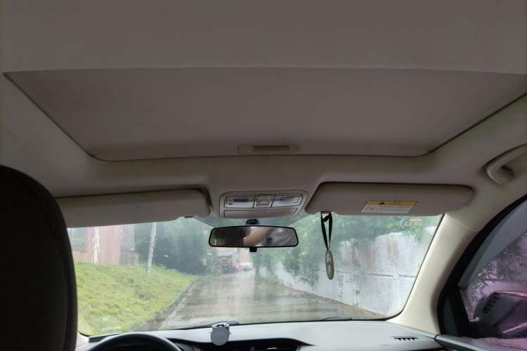 Used CHANGAN Lingxuan 2017 1.6L Manual Elite Model Headliner