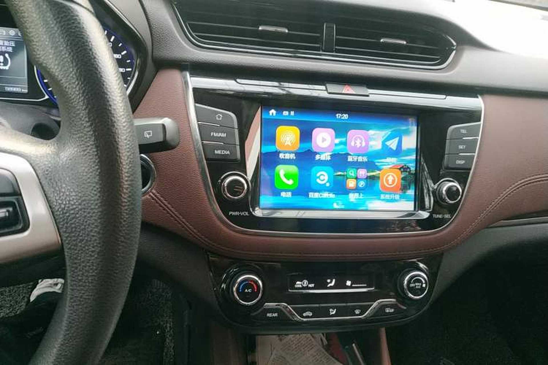 Used CHANGAN Lingxuan 2017 1.6L Manual Elite Model Audio And AC Panel