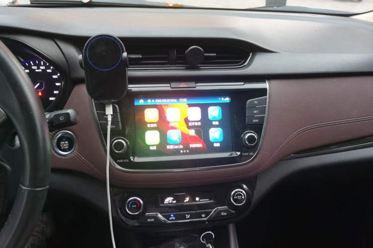 Used CHANGAN Lingxuan 2017 1.5T Automatic Lehuo Elite Model Audio And AC Panel