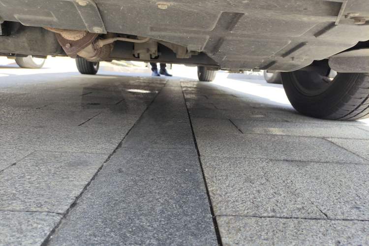 Used CHANGAN Lingxuan 2017 1.6L Manual Happiness Edition Chassis Front