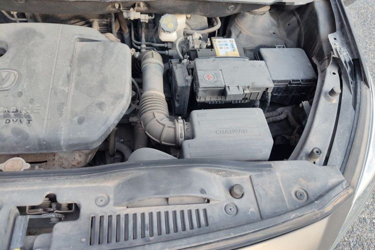 Used CHANGAN Lingxuan 2017 1.6L Manual Elite Model Engine Bay Left