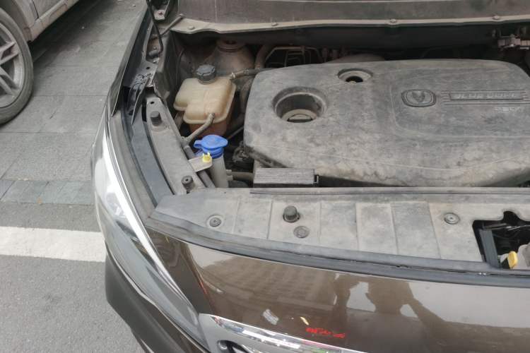 Used CHANGAN Lingxuan 2017 1.5T Automatic Lehuo Elite Model Engine Bay Right