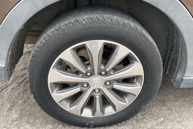 Used CHANGAN Lingxuan 2017 1.6L Manual Happiness Edition Exterior 4