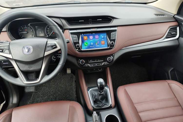 Used CHANGAN Lingxuan 2017 1.6L Manual Happiness Edition Gear Lever