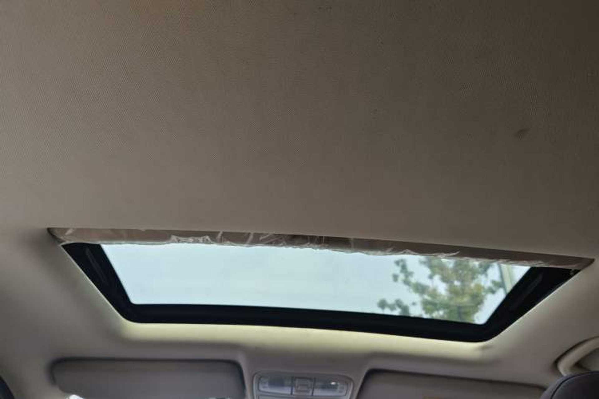 Used CHANGAN Lingxuan 2017 1.6L Manual Elite Model Headliner