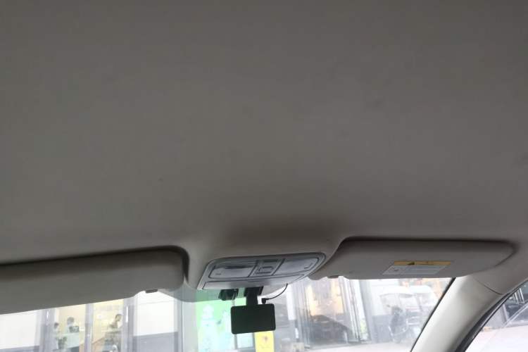 Used CHANGAN Lingxuan 2017 1.5T Automatic Lehuo Elite Model Headliner