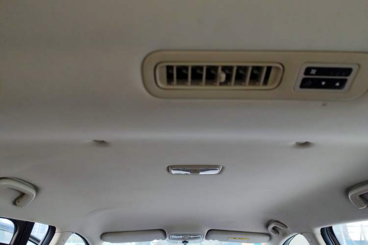 Used CHANGAN Lingxuan 2017 1.6L Manual Happiness Edition Headliner