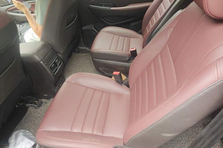 Used CHANGAN Lingxuan 2017 1.6L Manual Elite Model Interior 4