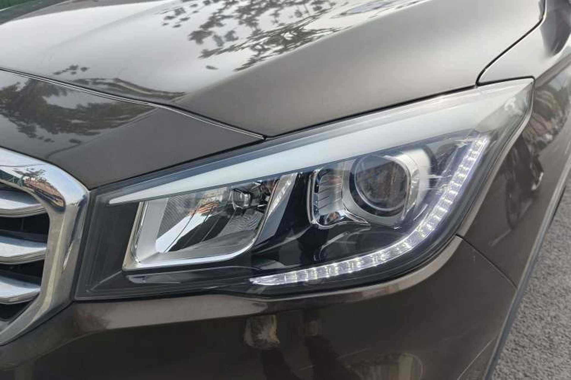 Used CHANGAN Lingxuan 2017 1.6L Manual Elite Model Left Front Headlight