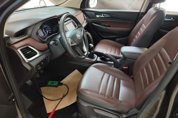 Used CHANGAN Lingxuan 2017 1.6L Manual Happiness Edition Left Front Seat