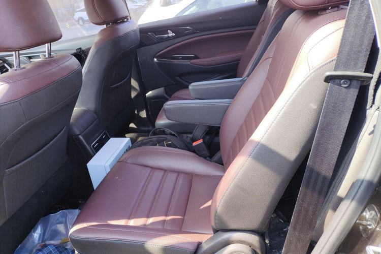 Used CHANGAN Lingxuan 2017 1.6L Manual Happiness Edition Left Rear Seat