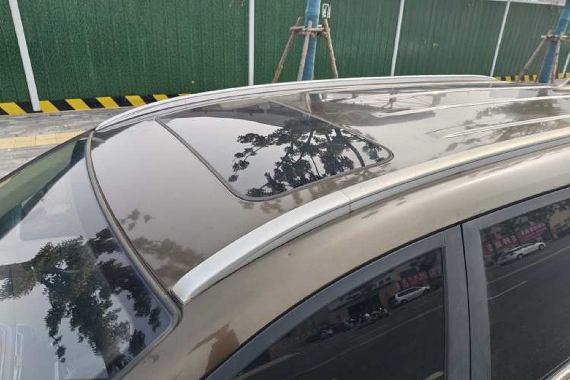 Used CHANGAN Lingxuan 2017 1.6L Manual Elite Model Roof