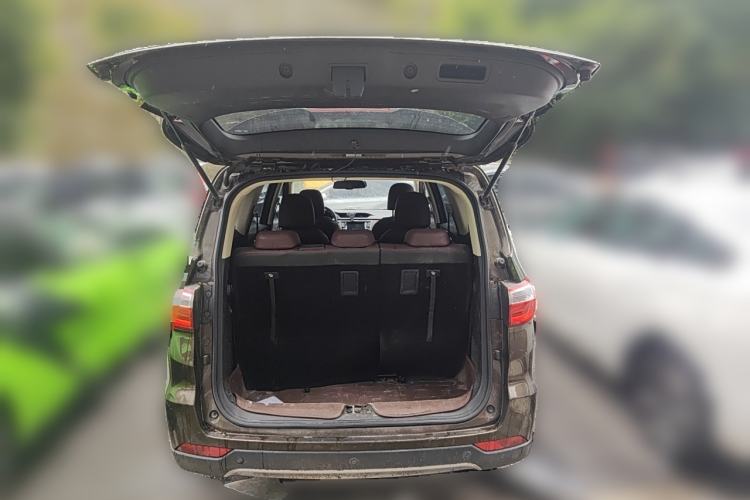 Used CHANGAN Lingxuan 2017 1.6L Manual Elite Model Trunk