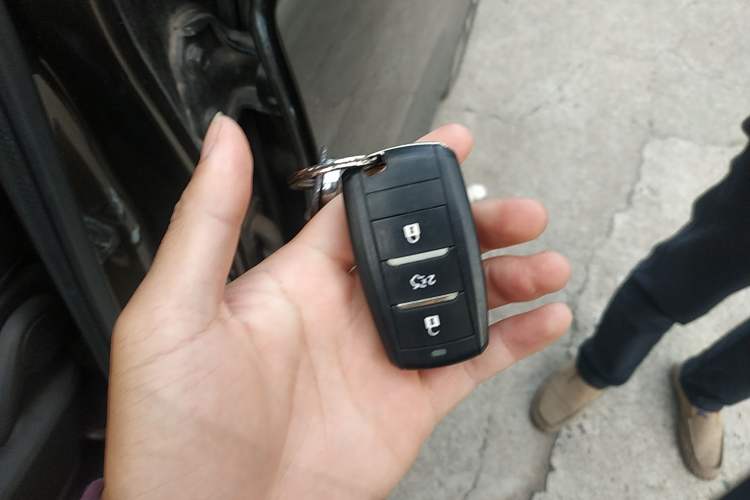 Used CHANGAN Lingxuan 2017 1.6L Manual Elite Model Vehicle Key