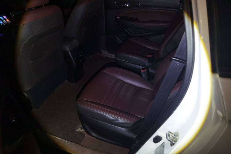 Used CHANGAN Lingxuan 2017 1.5T Manual Joyful & Happy Model Left Rear Seat