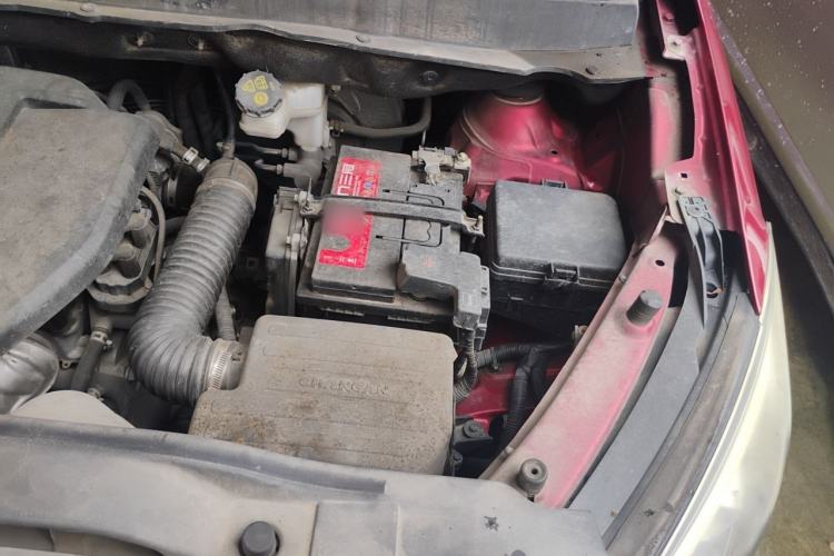 Used CHANGAN Lingxuan 2017 1.6L Manual Happiness Edition Engine Bay Left