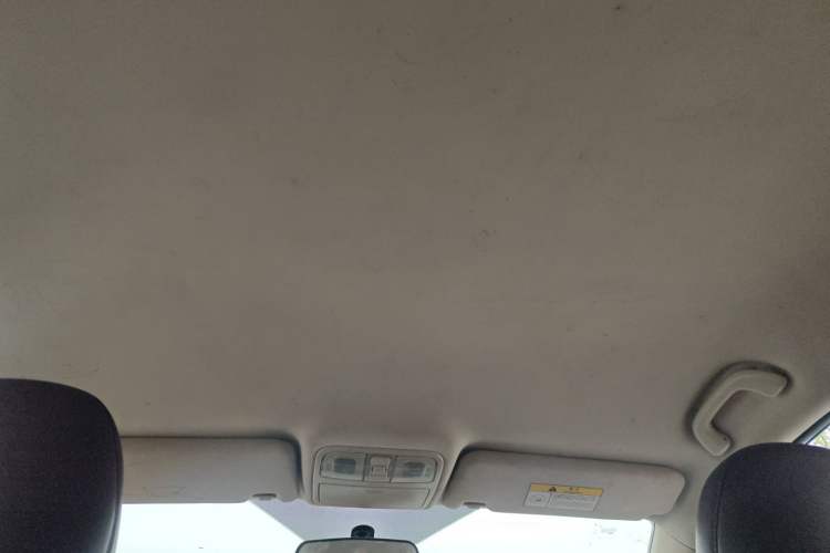 Used CHANGAN Lingxuan 2017 1.6L Manual Happiness Edition Headliner