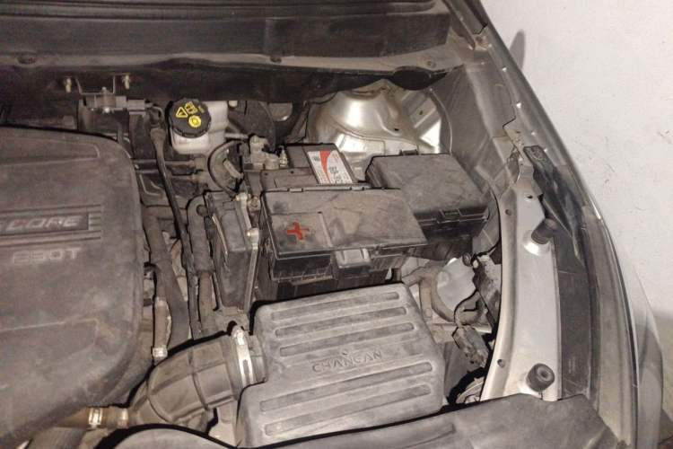 Used CHANGAN Lingxuan 2017 1.5T Automatic Lehuo Happy Edition Engine Bay Left
